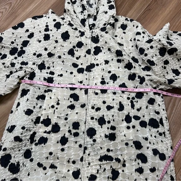 Dries Van Noten hooded animal print cloque coat size XS Fall 2022 jacket luxury - Picture 9 of 9